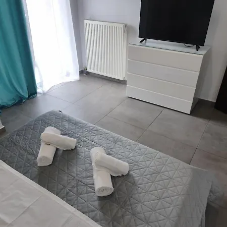 Appartement Dennis Patrasso - Modern In